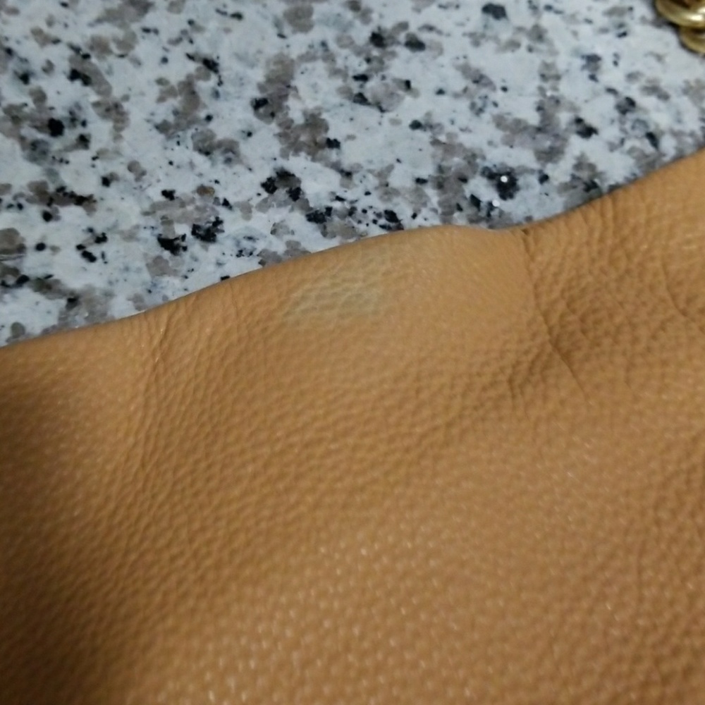 Tory Burch purse - Picture 5 of 8